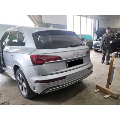Калибровка датчиков слепых зон в Audi Q5 2022